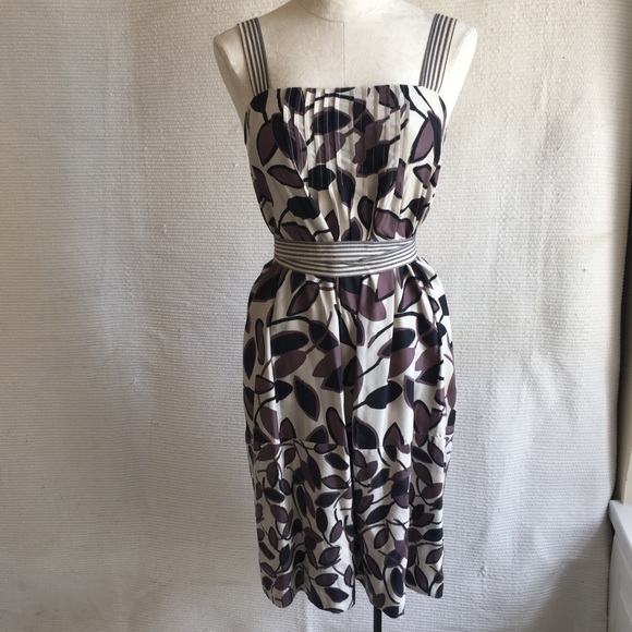 BCBG S/M Dress 100% Silk Leaf Print Sleeveless Neutral Sundress - Picture 6 of 8